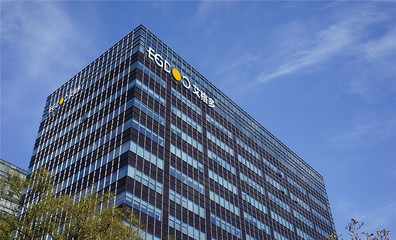 河南艾格多功能性蛋雞飼料品牌設(shè)計(jì)形象_飼料包裝設(shè)計(jì)_飼料vi設(shè)計(jì) - 品牌設(shè)計(jì)案例